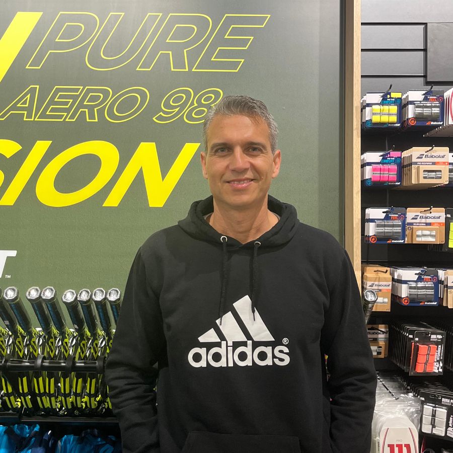 Κώστας Δημητριάδης